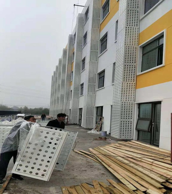 大面積使用空調(diào)罩有什么好處？